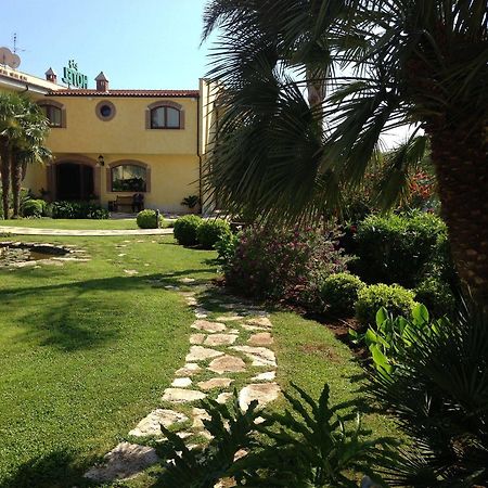 Borgo Montello La Locanda Del Cavaliere מראה חיצוני תמונה