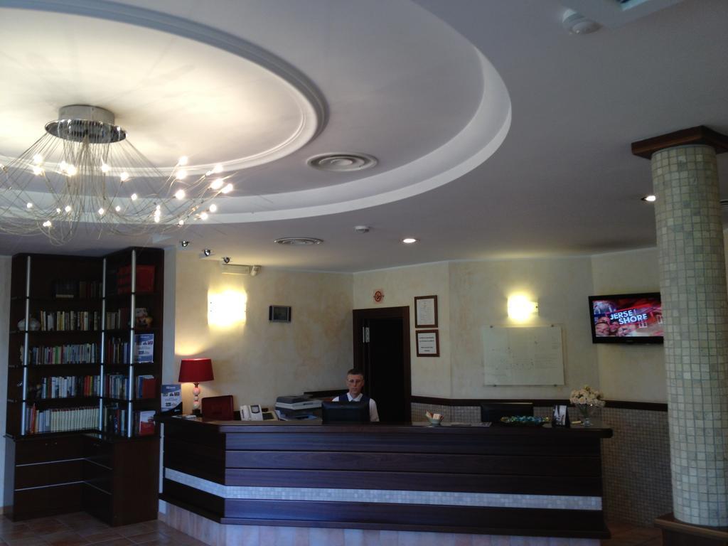Borgo Montello La Locanda Del Cavaliere מראה חיצוני תמונה