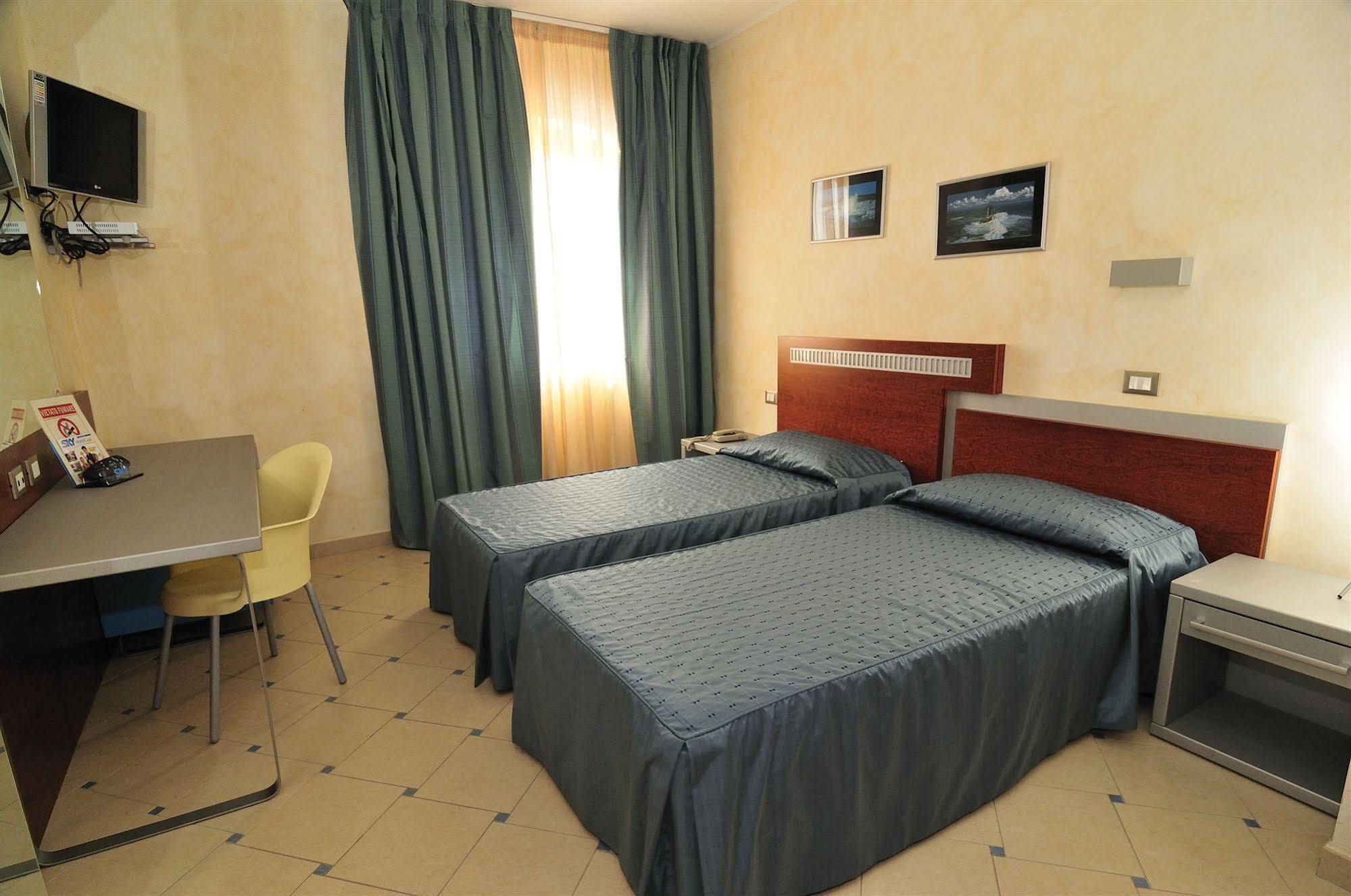 Borgo Montello La Locanda Del Cavaliere מראה חיצוני תמונה