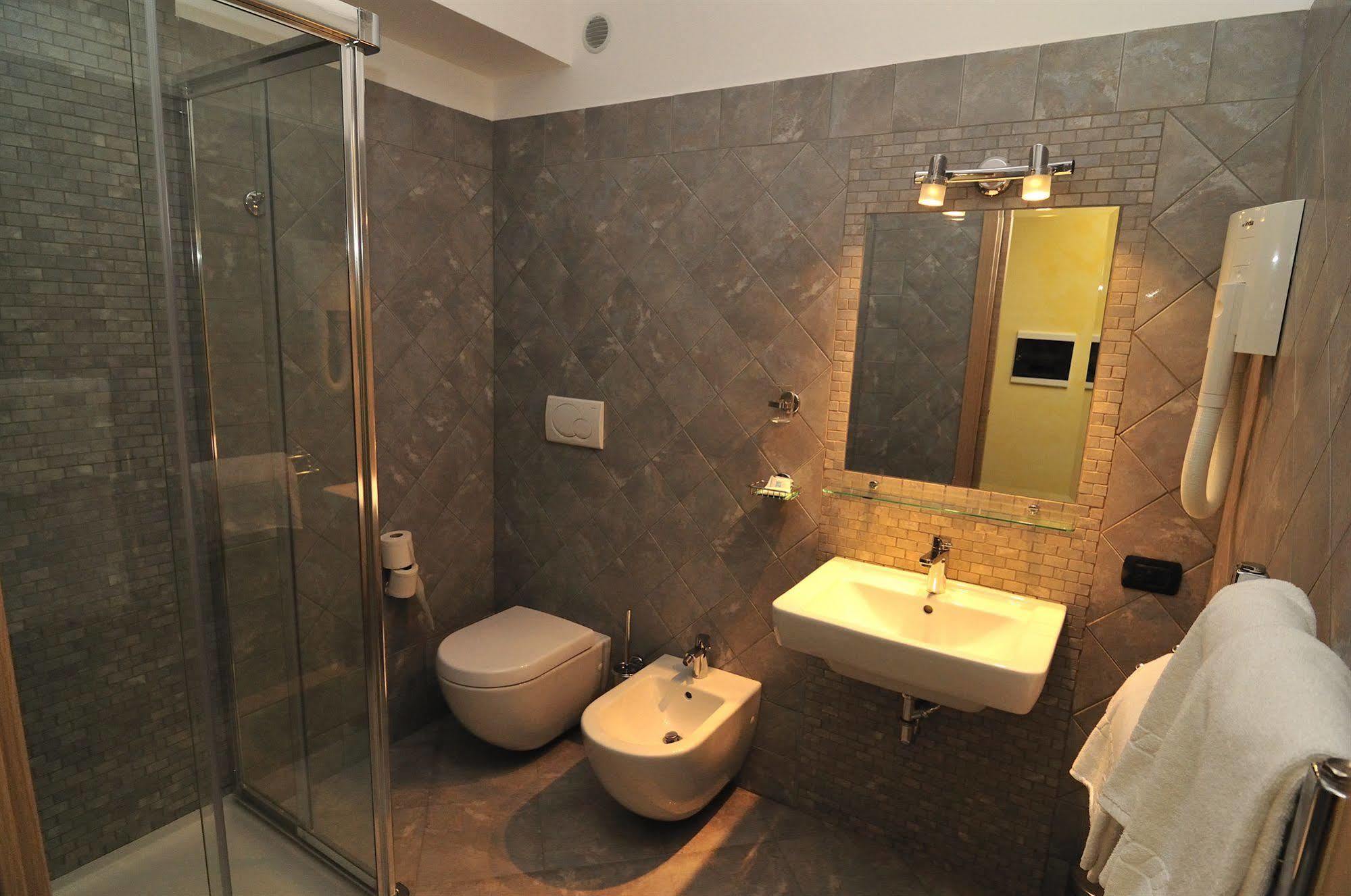 Borgo Montello La Locanda Del Cavaliere מראה חיצוני תמונה